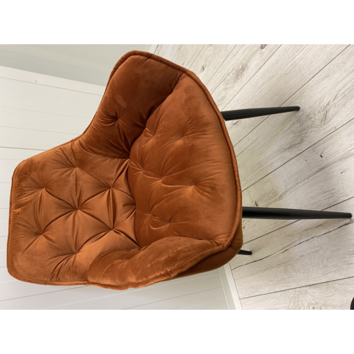 Cherry Velvet étkezőszék fahéj